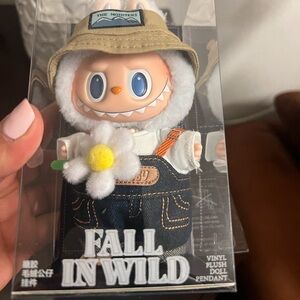 Fall in the Wild LaBubu